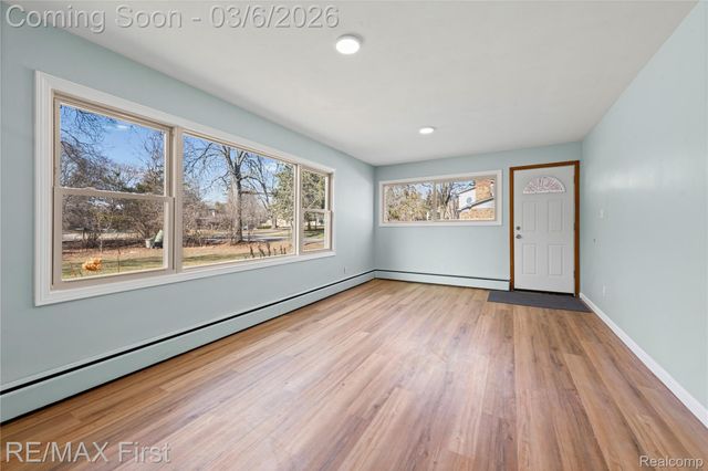 2864 Colonial Trail, Bloomfield Hills, MI 48304