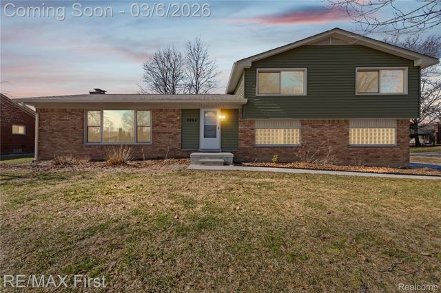 2864 Colonial Trail, Bloomfield Hills, MI 48304