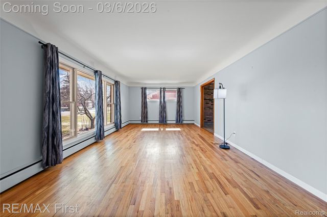 2864 Colonial Trail, Bloomfield Hills, MI 48304