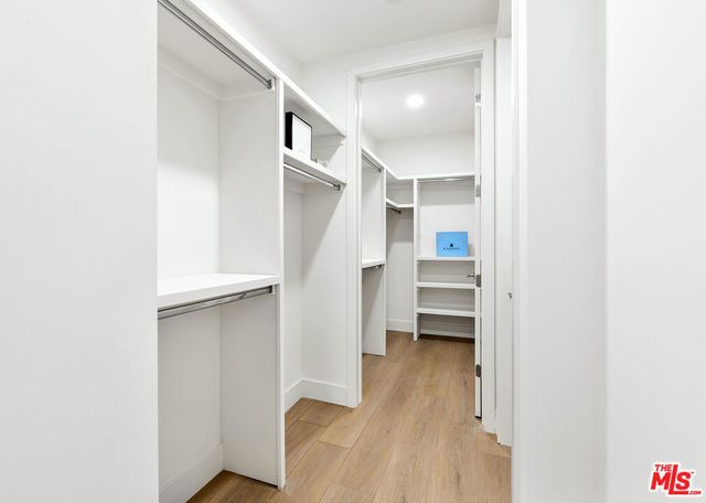 3649 Regal Place 102, Los Angeles, CA 90068