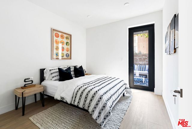 3649 Regal Place 102, Los Angeles, CA 90068