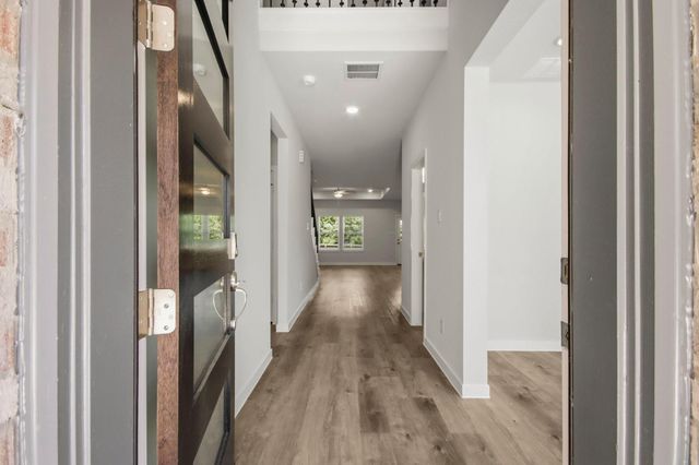 402 Elf Owl Court, Willis, TX 77318