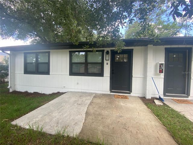 704 ANGELINA LANE B, Lakeland, FL 33801