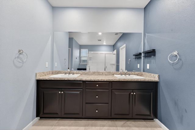 7487 Tapiro Way, Sacramento, CA 95829