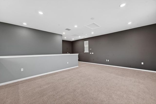 7487 Tapiro Way, Sacramento, CA 95829