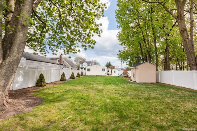 49 Campbell Street, Patchogue, NY 11772