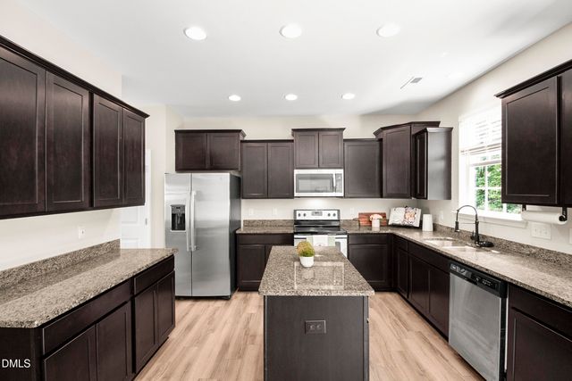 118 Hemlock Green Lane, Clayton, NC 27527