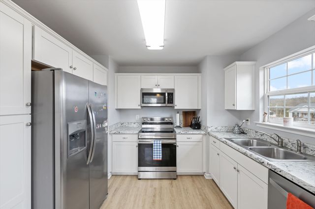 426 Edgewood St, Alexandria, TN 37012