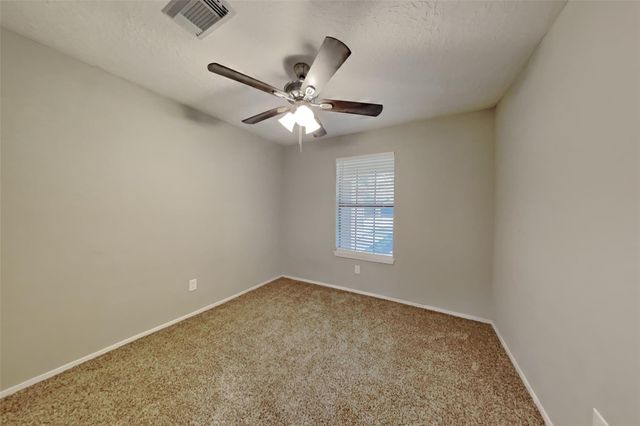 26 Pinewood Forest Court, Spring, TX 77381