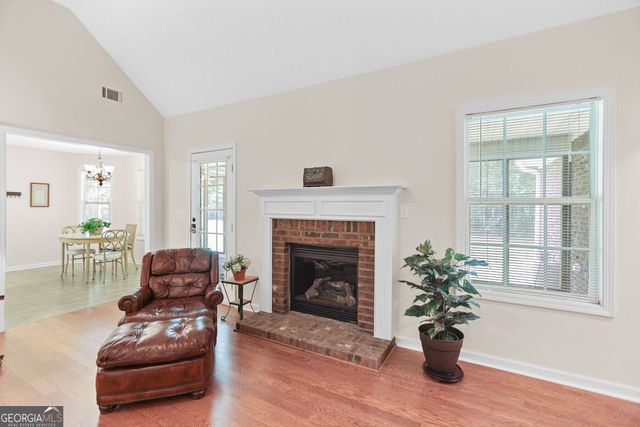 892 Brooks Woolsey Road, Brooks, GA 30205