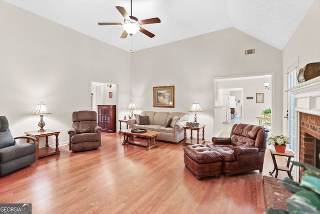 892 Brooks Woolsey Road, Brooks, GA 30205
