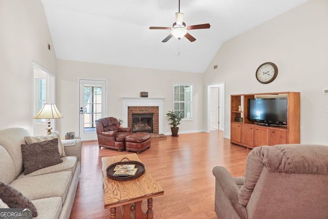 892 Brooks Woolsey Road, Brooks, GA 30205