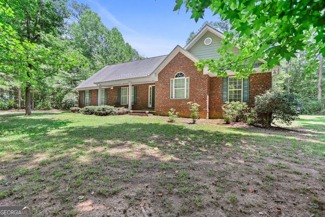 892 Brooks Woolsey Road, Brooks, GA 30205