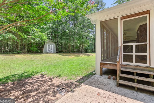 892 Brooks Woolsey Road, Brooks, GA 30205