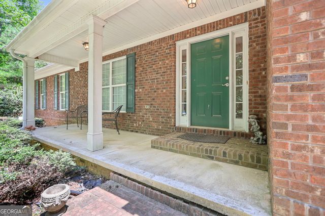 892 Brooks Woolsey Road, Brooks, GA 30205