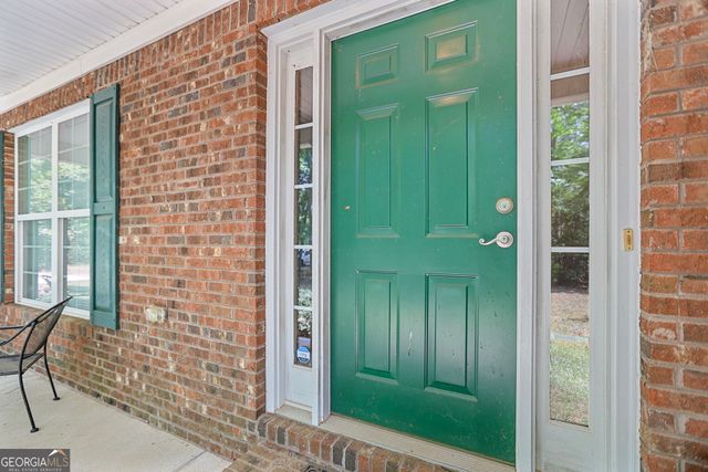 892 Brooks Woolsey Road, Brooks, GA 30205