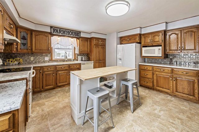 4000 13TH STREET, Menomonie, MI 49858