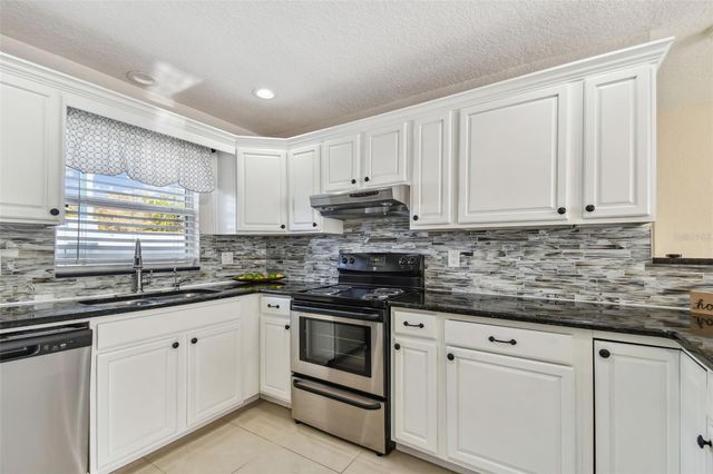 12252 ELDON DRIVE, Largo, FL 33774
