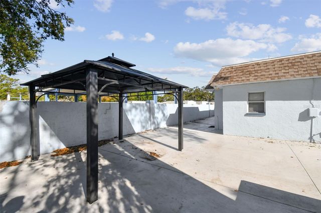 12252 ELDON DRIVE, Largo, FL 33774