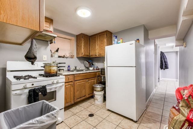 5038 N HARDING Avenue, Chicago, IL 60625