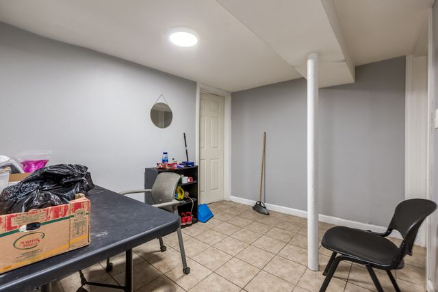 5038 N HARDING Avenue, Chicago, IL 60625