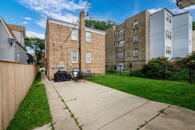 5038 N HARDING Avenue, Chicago, IL 60625