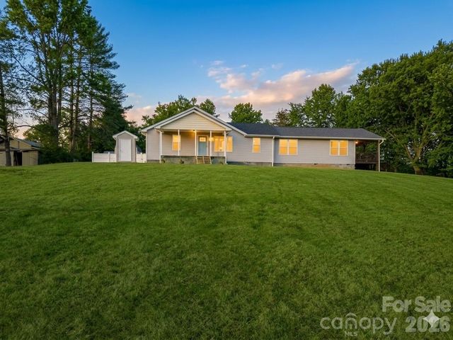 3555 Ashworth Road, Marion, NC 28752