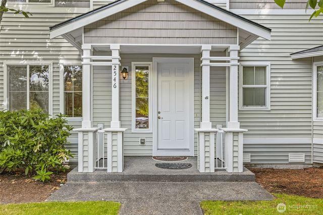 2546 Mitchell Avenue #2, Dupont, WA 98327