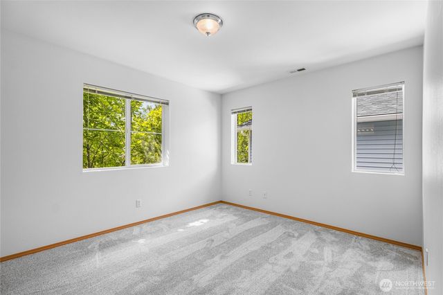 2546 Mitchell Avenue #2, Dupont, WA 98327