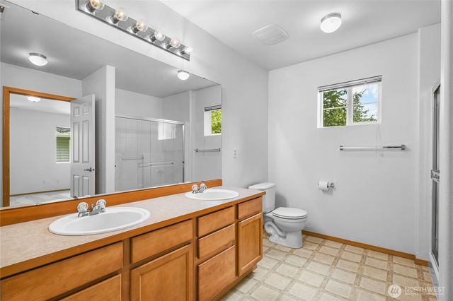 2546 Mitchell Avenue #2, Dupont, WA 98327