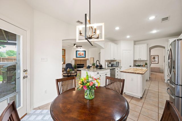 2303 Regina Drive, Corinth, TX 76210