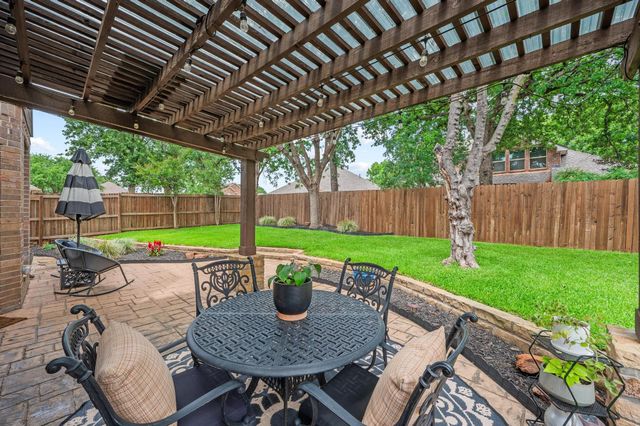 2303 Regina Drive, Corinth, TX 76210