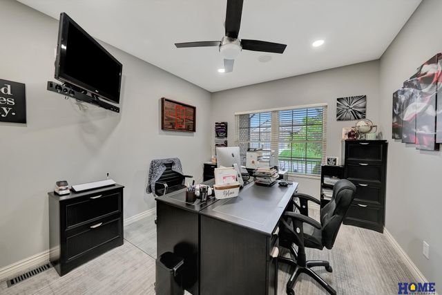 8159 Windmill Drive, Lincoln, NE 68507
