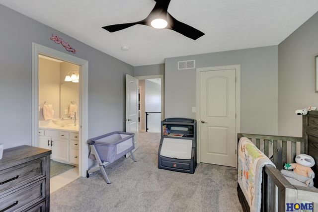 8159 Windmill Drive, Lincoln, NE 68507