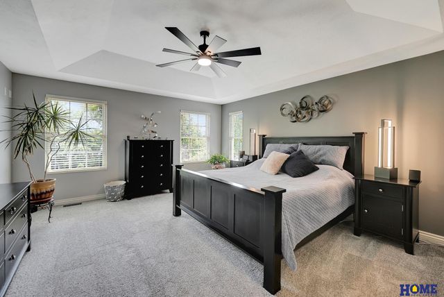 8159 Windmill Drive, Lincoln, NE 68507