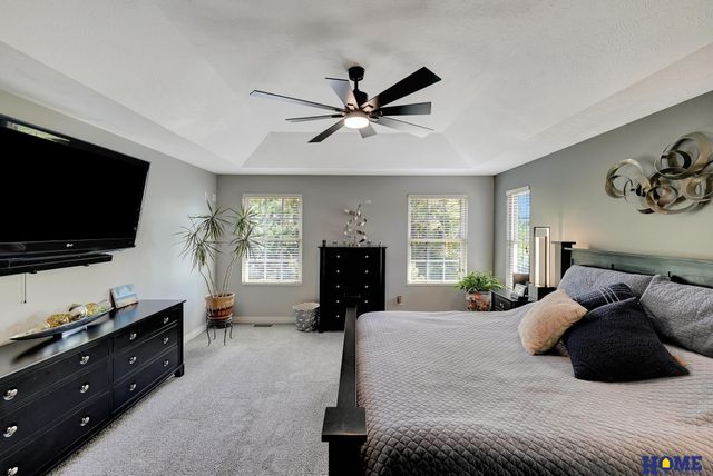 8159 Windmill Drive, Lincoln, NE 68507