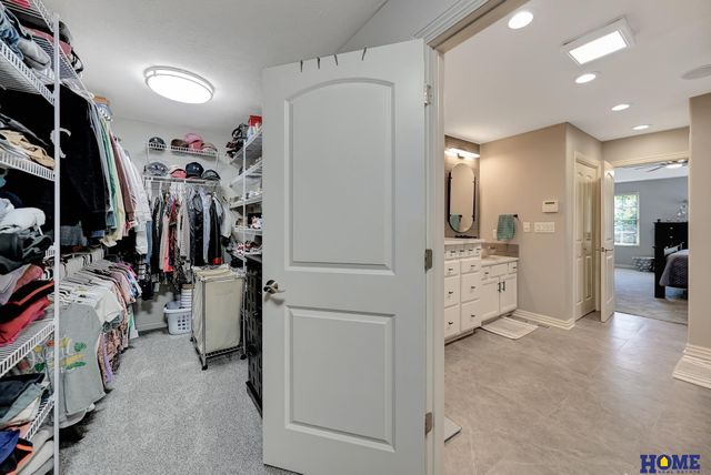 8159 Windmill Drive, Lincoln, NE 68507