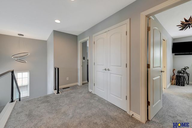 8159 Windmill Drive, Lincoln, NE 68507