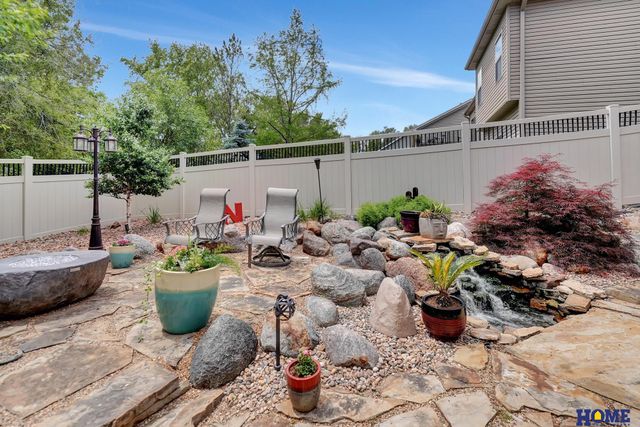 8159 Windmill Drive, Lincoln, NE 68507
