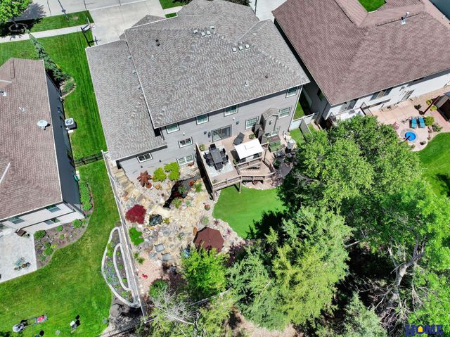 8159 Windmill Drive, Lincoln, NE 68507