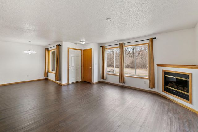 932 Main Street, Saint Paul Park, MN 55071
