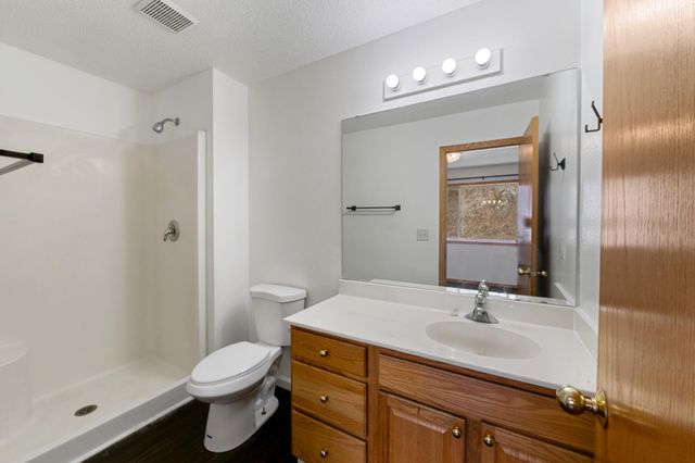 932 Main Street, Saint Paul Park, MN 55071