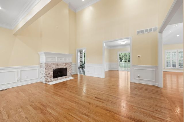 5077 Ivy Bridge Drive, Lexington, KY 40515