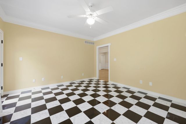 5077 Ivy Bridge Drive, Lexington, KY 40515