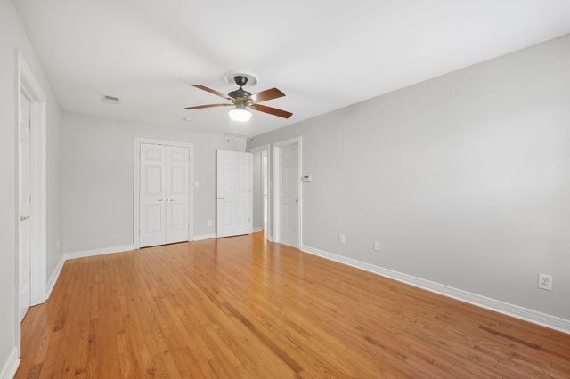 5077 Ivy Bridge Drive, Lexington, KY 40515