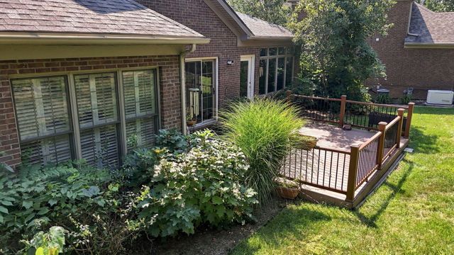 5077 Ivy Bridge Drive, Lexington, KY 40515