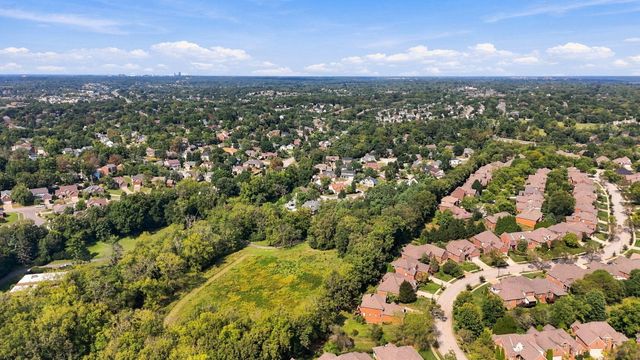 5077 Ivy Bridge Drive, Lexington, KY 40515
