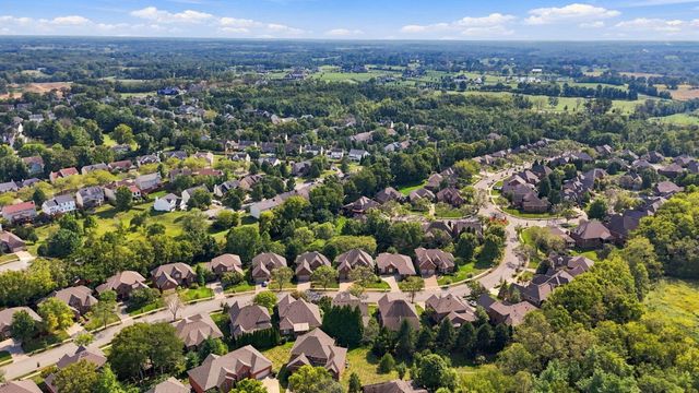 5077 Ivy Bridge Drive, Lexington, KY 40515