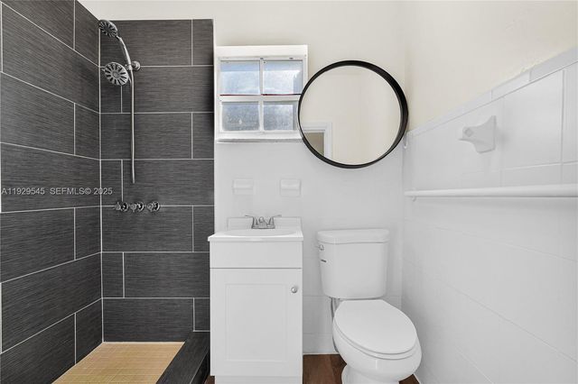 47 NW 49th St 2, Miami, FL 33127