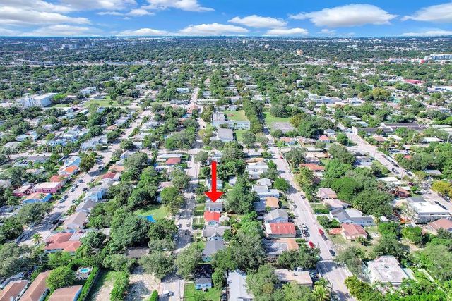 47 NW 49th St 2, Miami, FL 33127